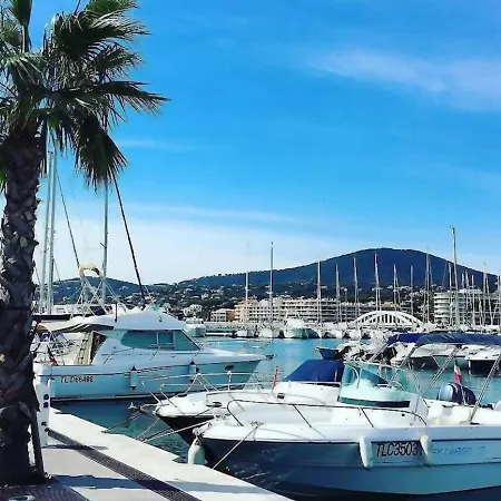 Mazet Vue - Parking - Wifi - Clim - Piscine Ferienhaus *
