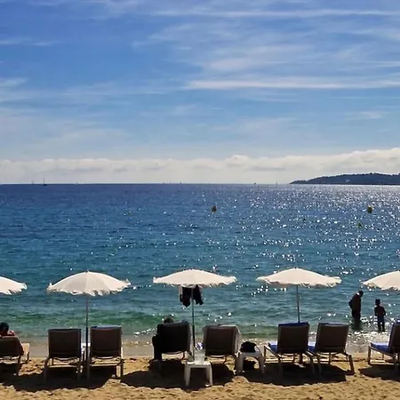 Mazet Vue - Parking - Wifi - Clim - Piscine Сasa de vacaciones *