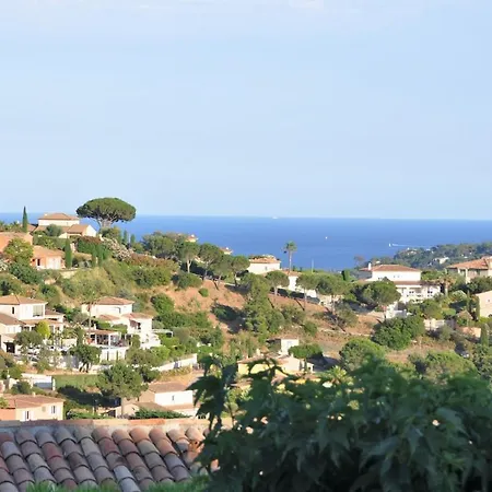 Mazet Vue - Parking - Wifi - Clim - Piscine Ferienhaus